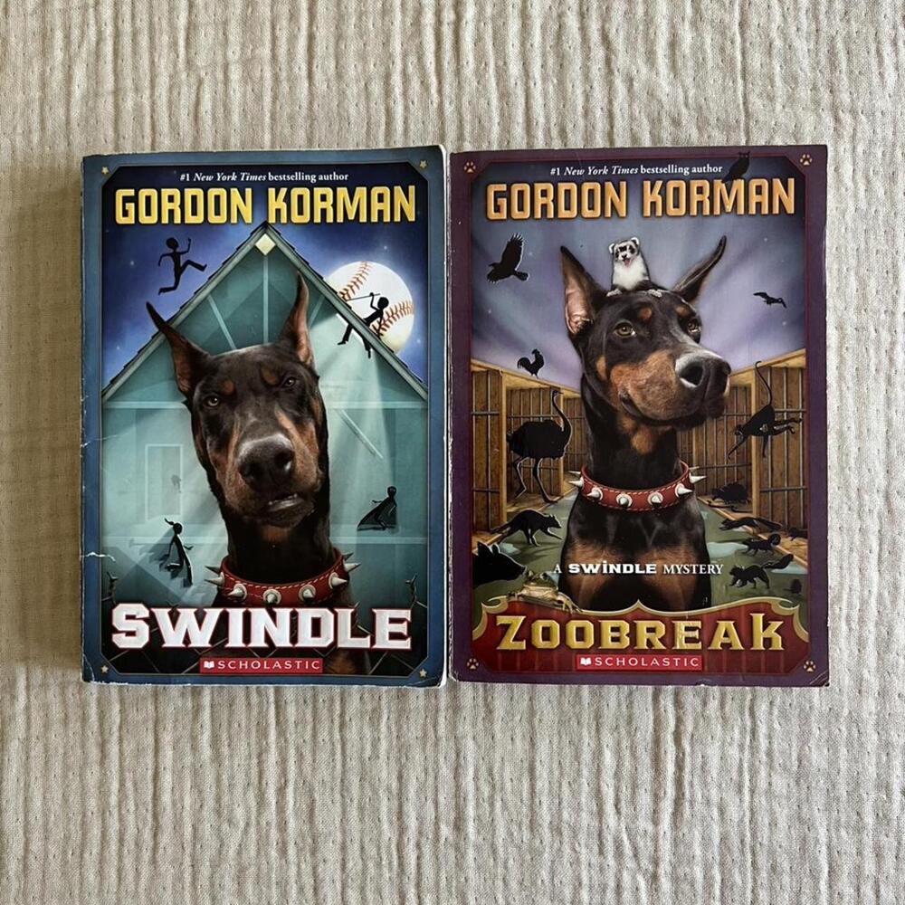 BUNDLE** Swindle and Zoobreak books by Gordon Korman